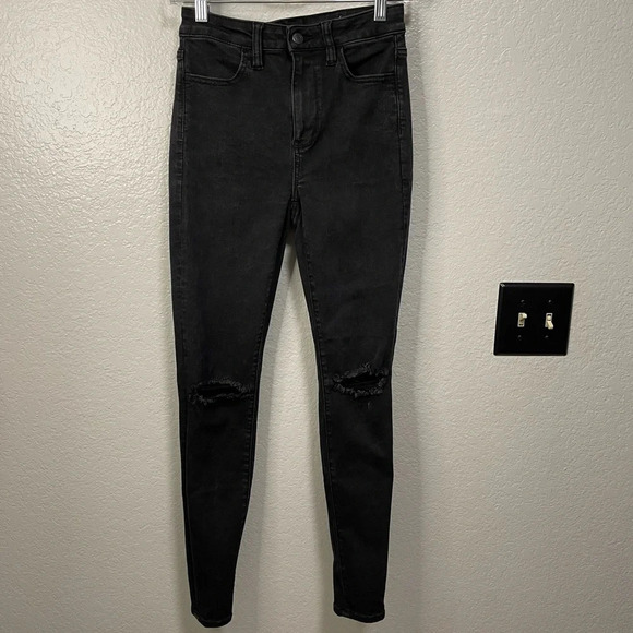 American Eagle Outfitters Denim - AE High-Waisted 'Ne(x)t Level Stretch' Jeggings Size 4